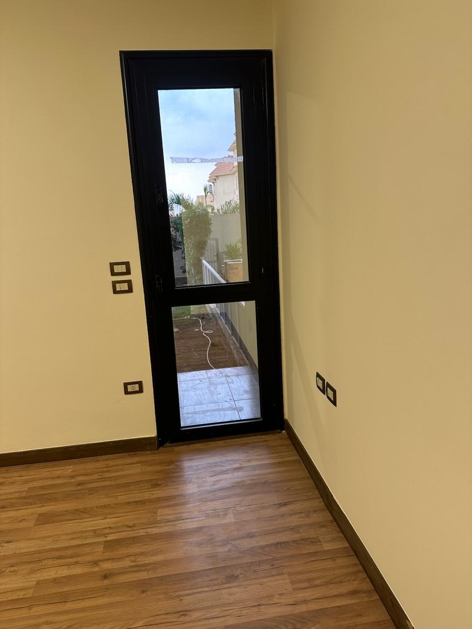 apartment for sale in mid town - new cairo - 3 bedrooms